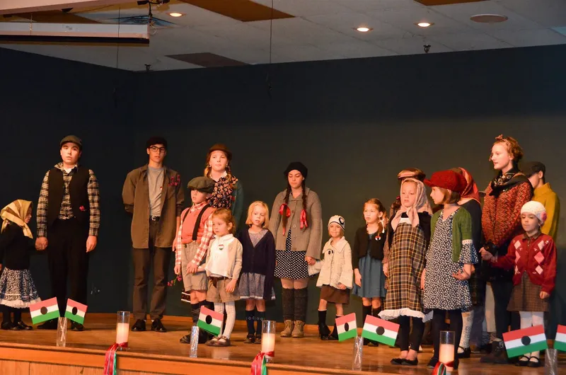 '56 gyerekszemmel — 15